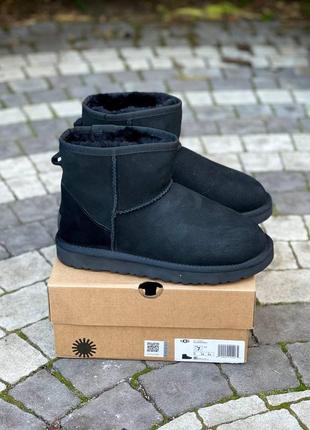 Унісекс угги ugg classic mini9 фото