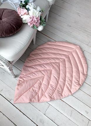 Коврик-листик ручная работа