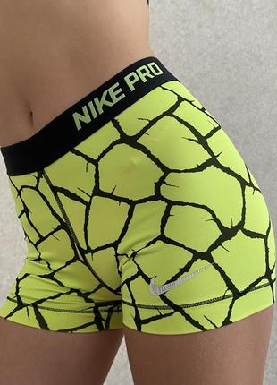 Спортивные шорты nike pro