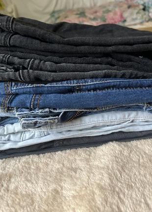 Продаж джинсов переходите в среднем размере с-м
