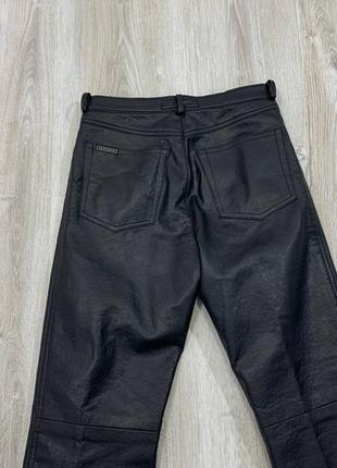 Женские кожаные брюки versace jeans couture6 фото