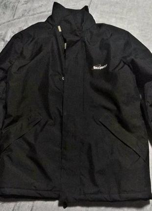 Черная мужская куртка1 фото