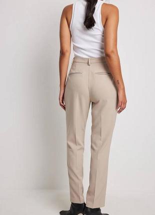 Очень красивые классические брюки na-kd cropped high waist suit pants2 фото