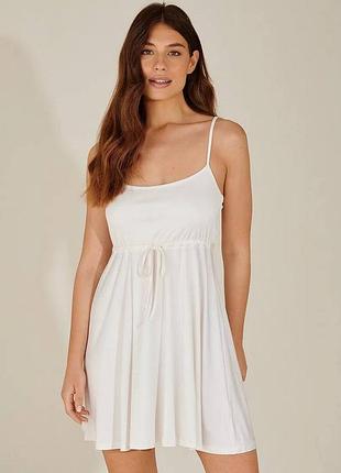 Шикарное летнее платье na-kd tie detail mini dress