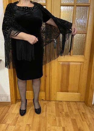 Бархатное платье, «маленькое черное платье» большого размера9 фото