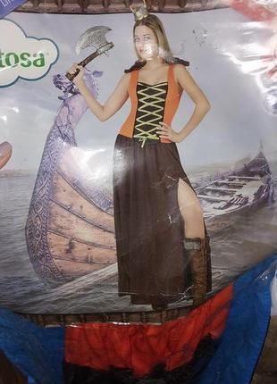 Карнавальный женский костюм разбойницы2 фото