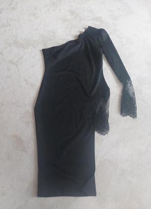 Плаття на одне пличе