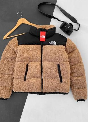 Коричневий теплий пуховик чоловічий