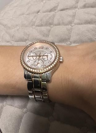 Годинник guess w0305l3  оригінал  з кристалами swarovski2 фото