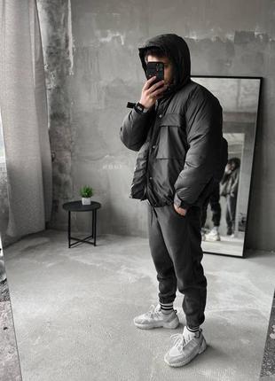 Черная теплая мужская оверсайз куртка