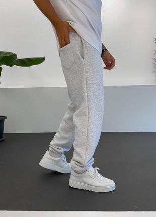 Базовые спортивные штаны 3-х нить на флисе
