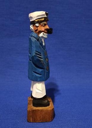 Винтажная деревянная резная статуэтка 70х годов прошлого века капитан с трубкой