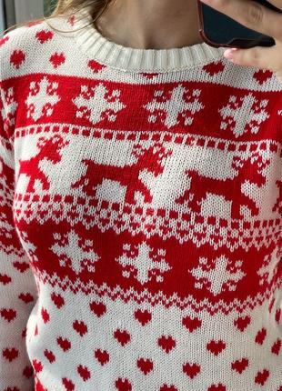 Красивый рождественский свитер с оленями 1+1=38 фото