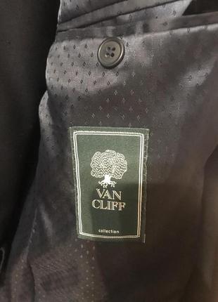 Мужской костюм. 1200 грн