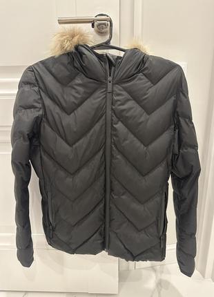 Зимова жіноча  куртка пуховик fendi2 фото