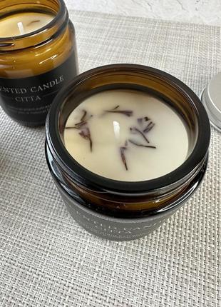 Ароматична натуральна соєва свічка в банці з металевою кришкою citta scented candle лаванда та чебрецю4 фото