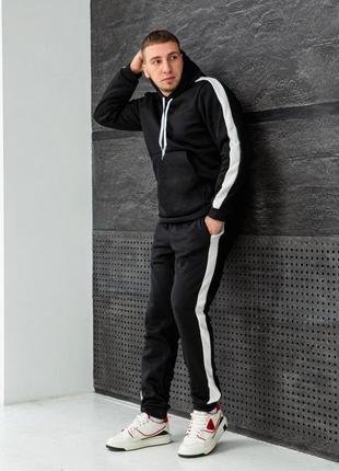 Мужской зимний спортивный костюм черный с лампасами однотонный комплект худи + штаны на флисе (b)5 фото