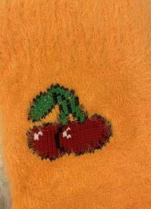 Носки теплые ангора для женщин 35-40 мягкие оранжевые с вишнями3 фото