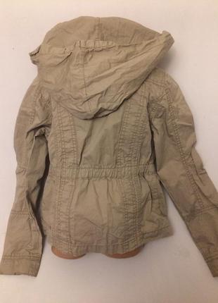 Куртка -ветровка ,на возраст 8-10 лет3 фото