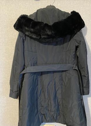 Зимнее пальто с натуральным мехом5 фото