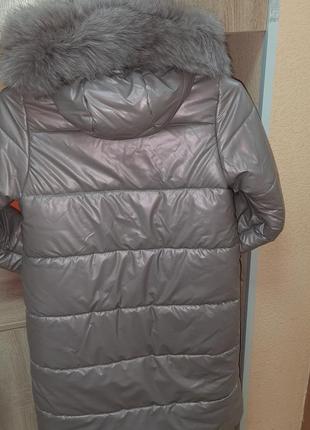 Зимнее пальто теплое и легкое2 фото