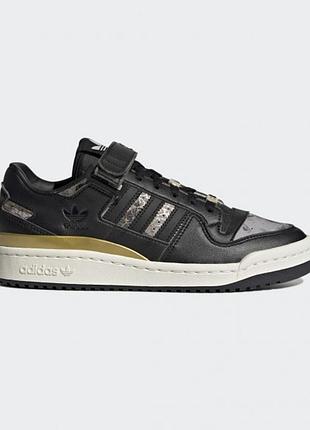 Adidas forum low розмір 40 / 8 us / 6.5 uk на стопу 24.5-25 см оригінал2 фото