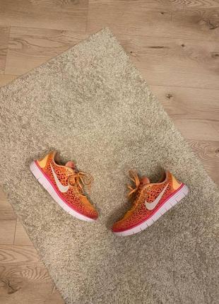 Кроссовки nike free running