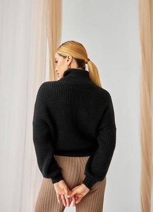 Черный женский укороченный свитер свободного фасона с воротником 42-46, 48-524 фото