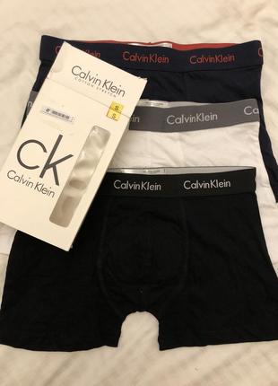 Набор трусиков calvin klein размер s, новые1 фото