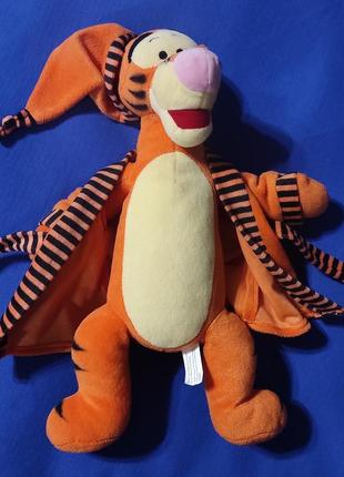 Мягкая игрушка тигра в халате, мультфильм винни-пух.
дисней disney3 фото