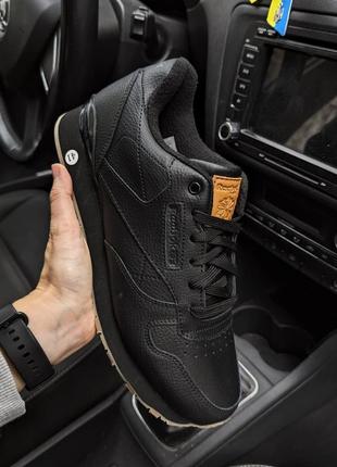 Кроссовки reebok classic черные (термо)