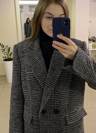 Демісезонне зимове шерстяне пальто в клітинку сіре чорне в стилі zara mango massimo dutti h&m