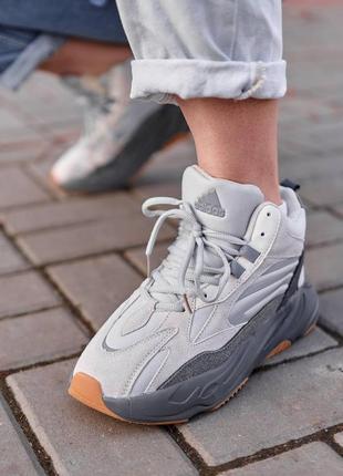 Кросівки adidas