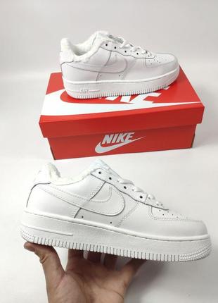Nike air force low white (белые) с мехом зима4 фото