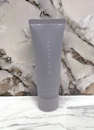 Fenty beauty total cleansr remove-it-all-cleanser 45 ml