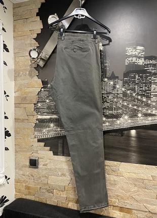 Мужские серые брюки чиносы стильные ovs3 фото
