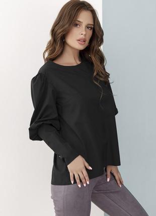 Черная классическая блуза с пуговицами2 фото