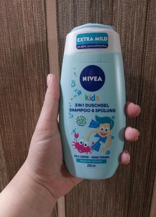 Дитячий гель для душу та шампунь і піна 3 в 1 nivea kids magic apple