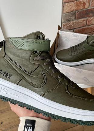 Зимові чоловічі nike air force 1 gore-tex haki\white