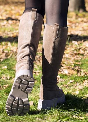 Замшевые женские сапоги демисезонные высокие ботинки бежевые m-375 фото