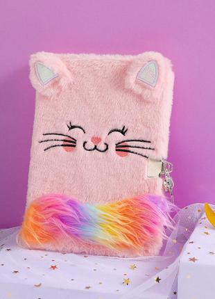 Блокнот на замке котик пушистый для девочки, меховой розовый/ fs-22171 фото