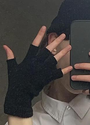 Чорні рукавиці без пальців рукавички