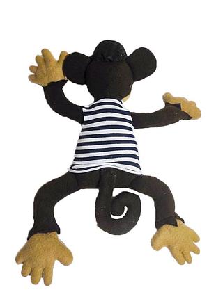 Мавпа кумедна на присосках в авто.