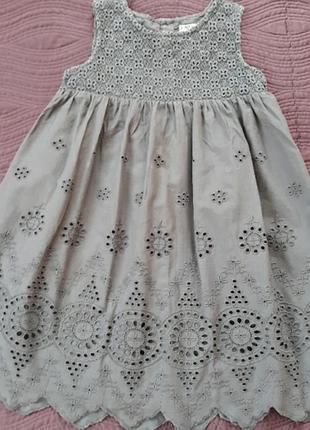 Стильное хлопковое платье.