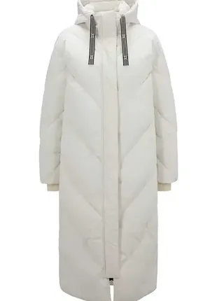 Длинное зимнее пальто hugo boss молочного цвета, р. s, оверсайз9 фото