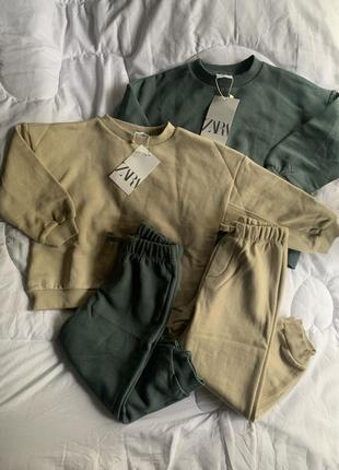 Костюм штаны свитшот