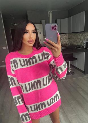 Удлиненный свитер туника оверсайз кроя с надписями производитель турция