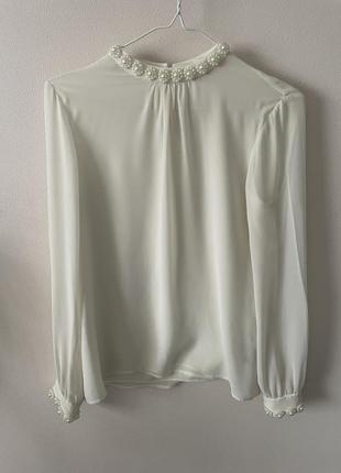 Блуза с бусинами