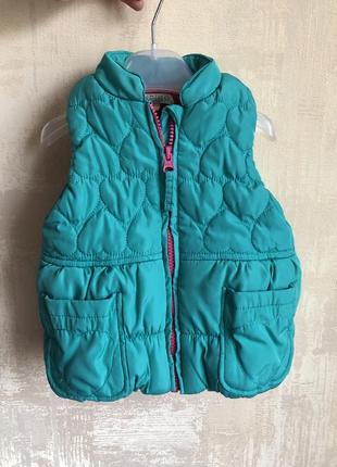 Жилетка на флисе 12-18 мес