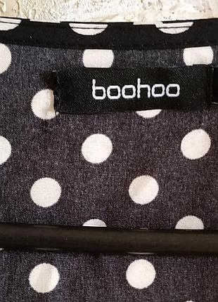 Сукня бренду boohoo. 5